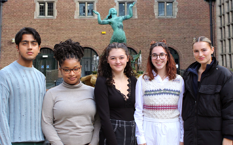 Student Communicators